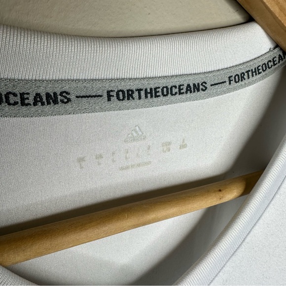 Adidas Real Madrid Parley Alternate Soccer Jersey size L - Picture 4 of 6